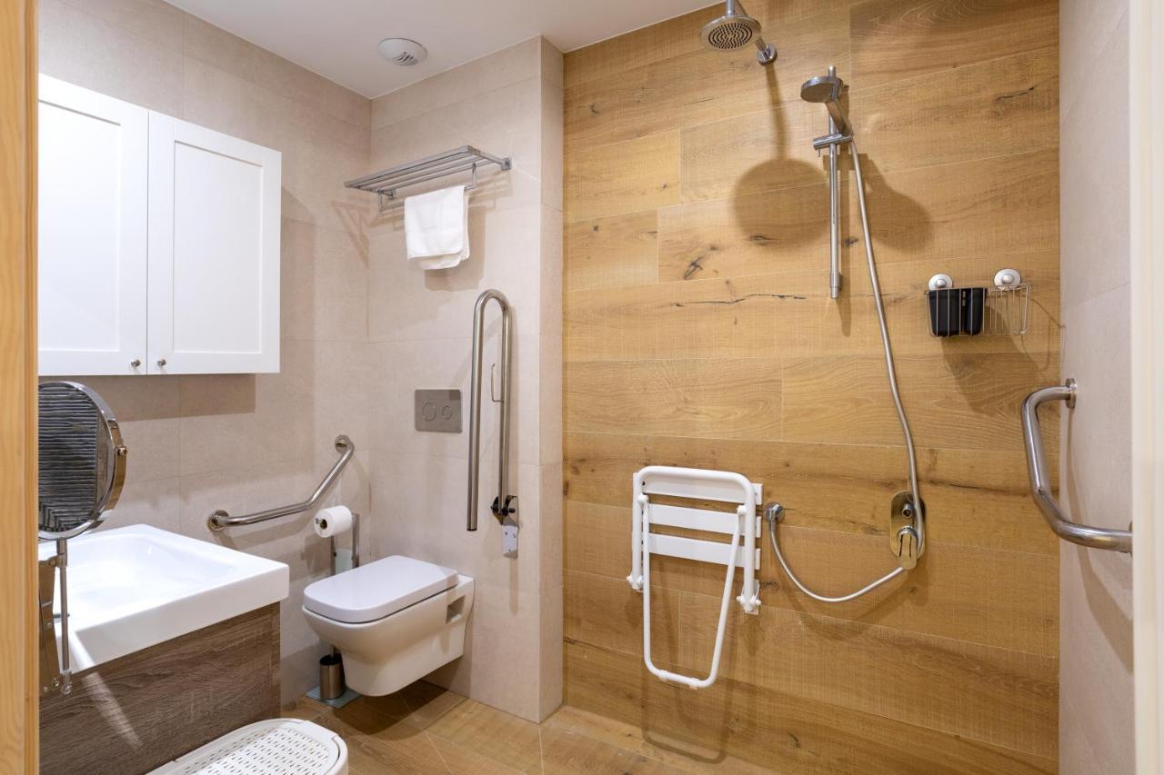 Apartamentos Los Edules Treceno Luaran gambar